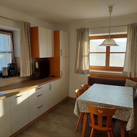 Alpenrose Apartment เมลตินา ภายนอก รูปภาพ
